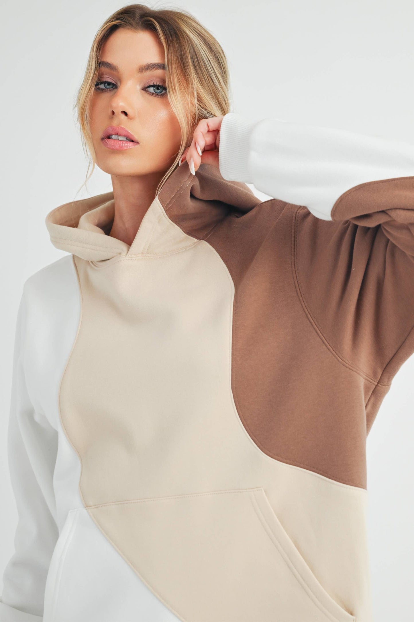 987EK Wavey Hoodie: Gray / Contemporary / M