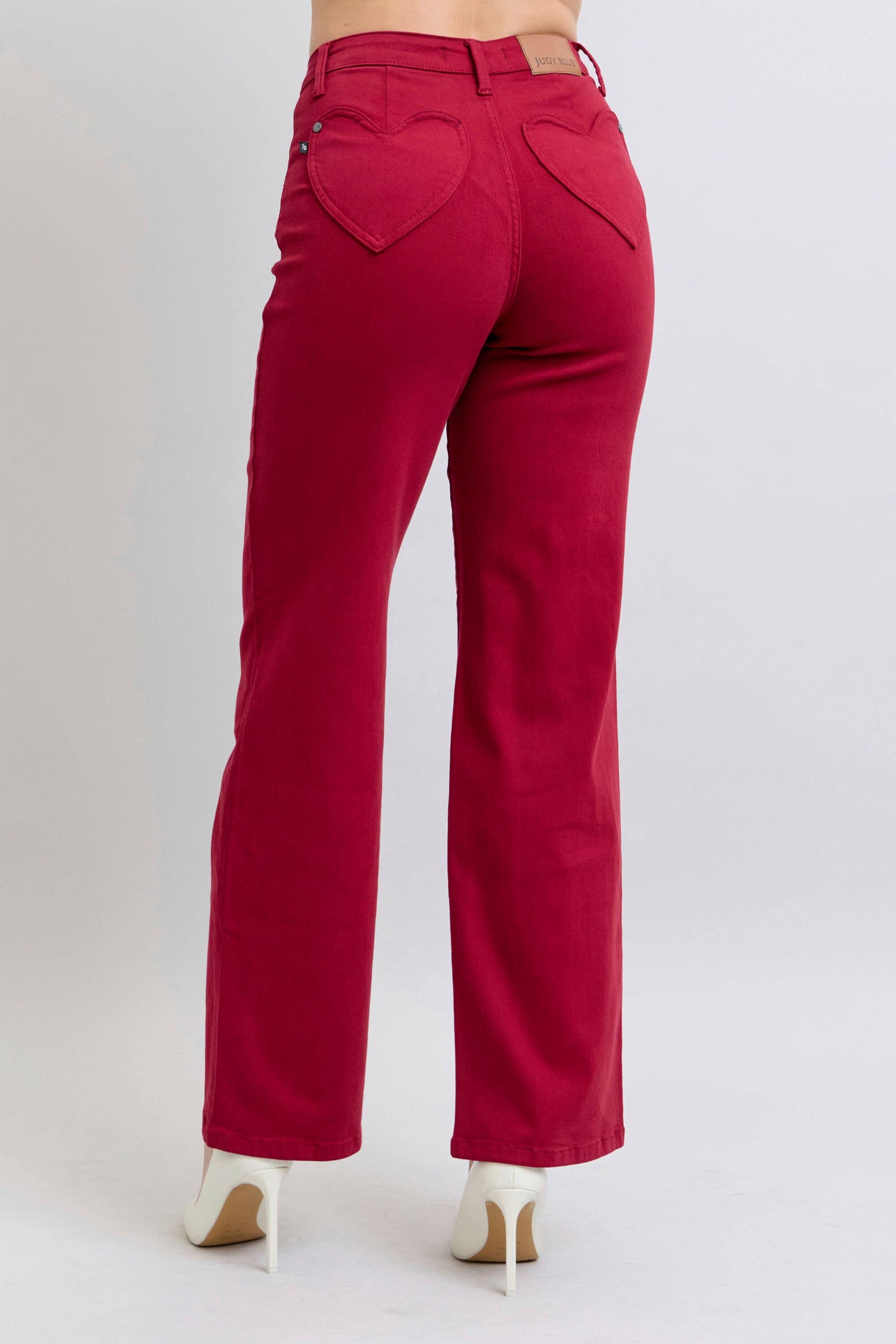 Heart Shaped Back Pockets High Waisted 90's Straight: Scarlet / 11(30)