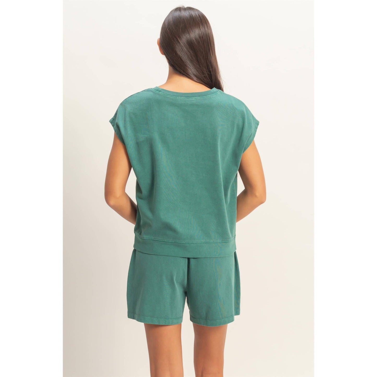Sleeveless Crew Neck Top and Shorts Set: BLACK / S-M-L(2-2-2)