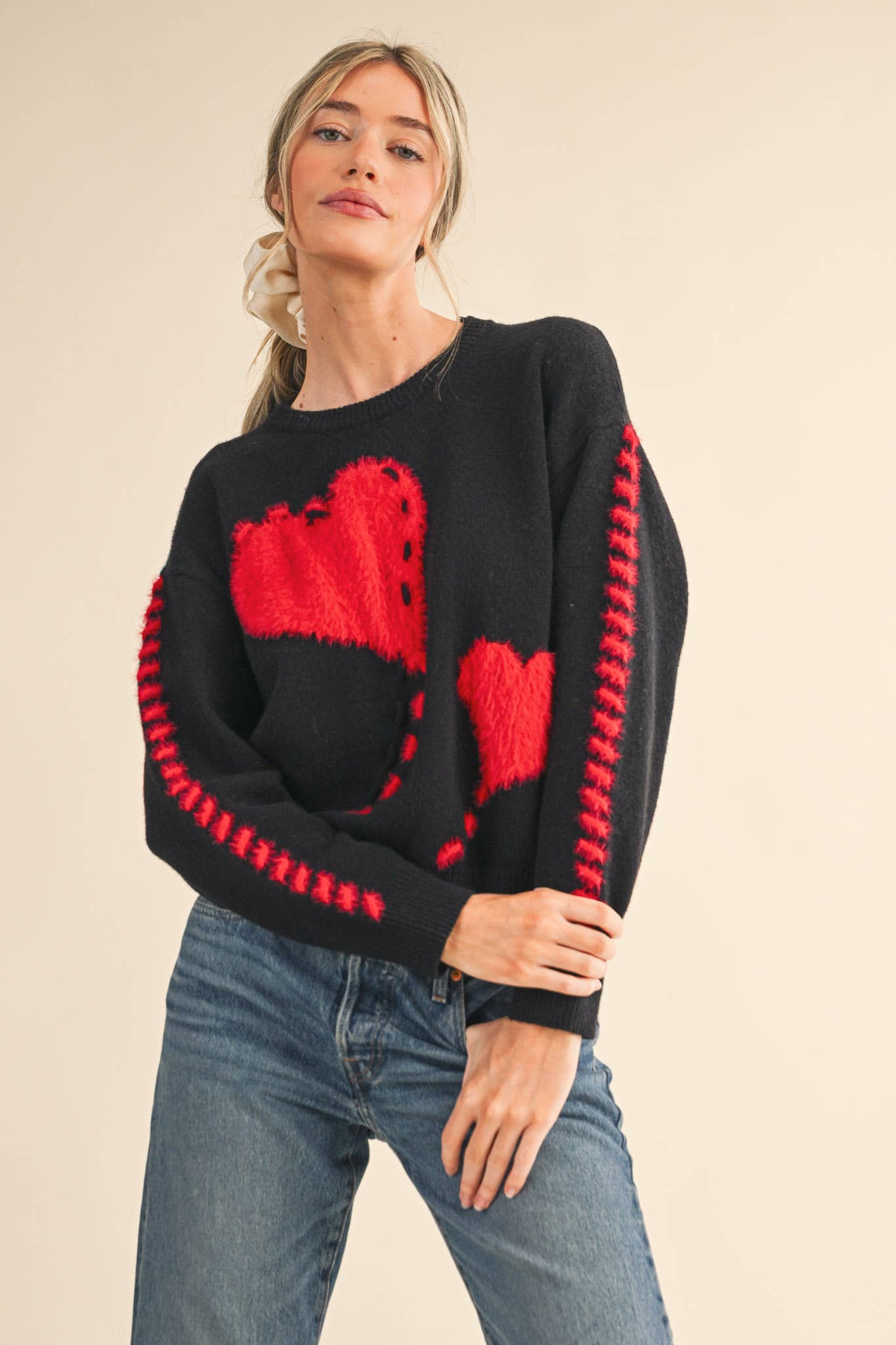 FUZZY HEART KNIT SWEATER WITH WHIP STITCH MSW10990: Red / S