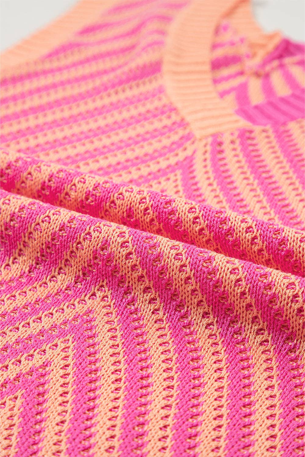 Strawberry Pink Contrast Chevron Knit V Neck Sweater Vest: Strawberry Pink / 100%Viscose / S