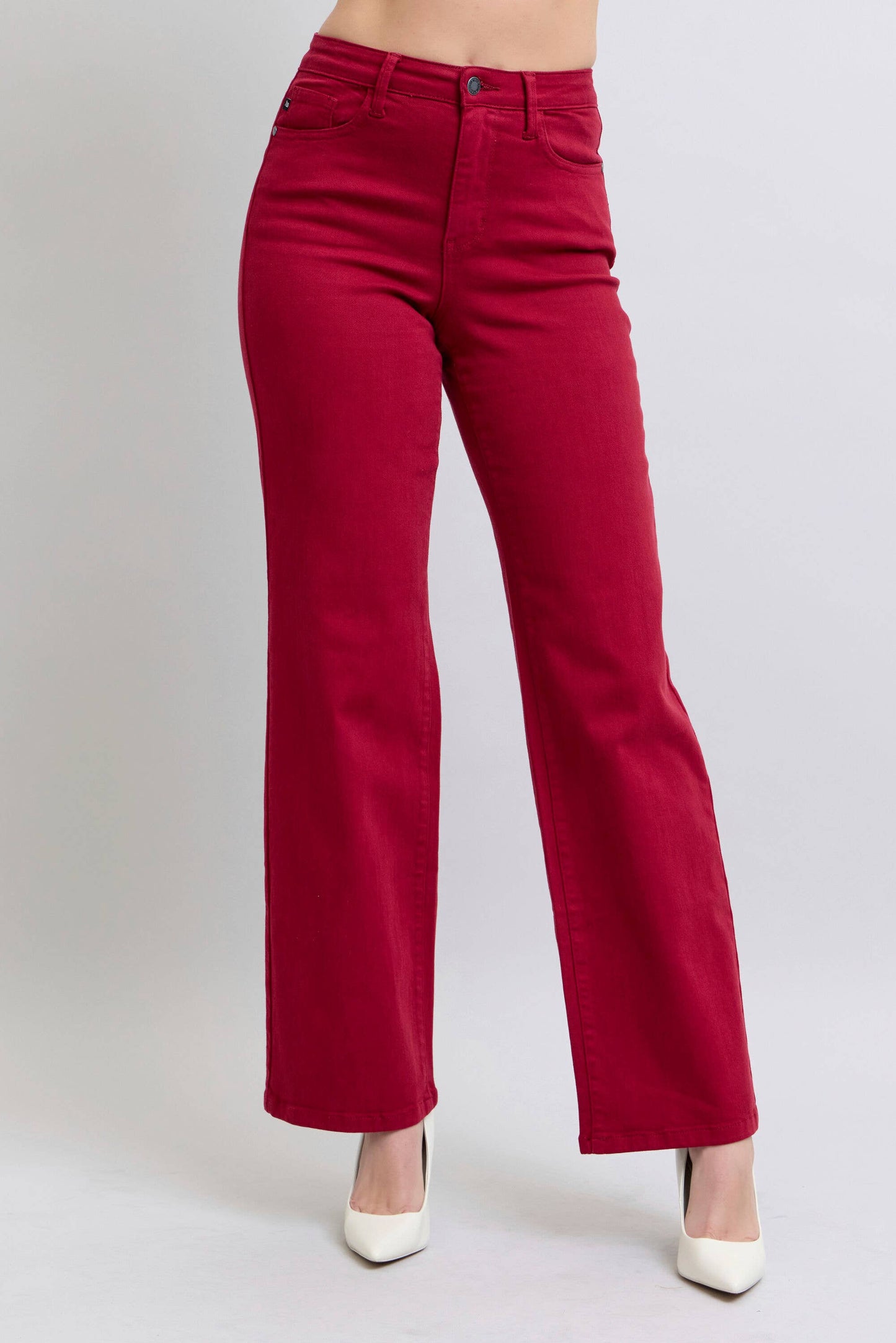 Heart Shaped Back Pockets High Waisted 90's Straight: Scarlet / 1(25)