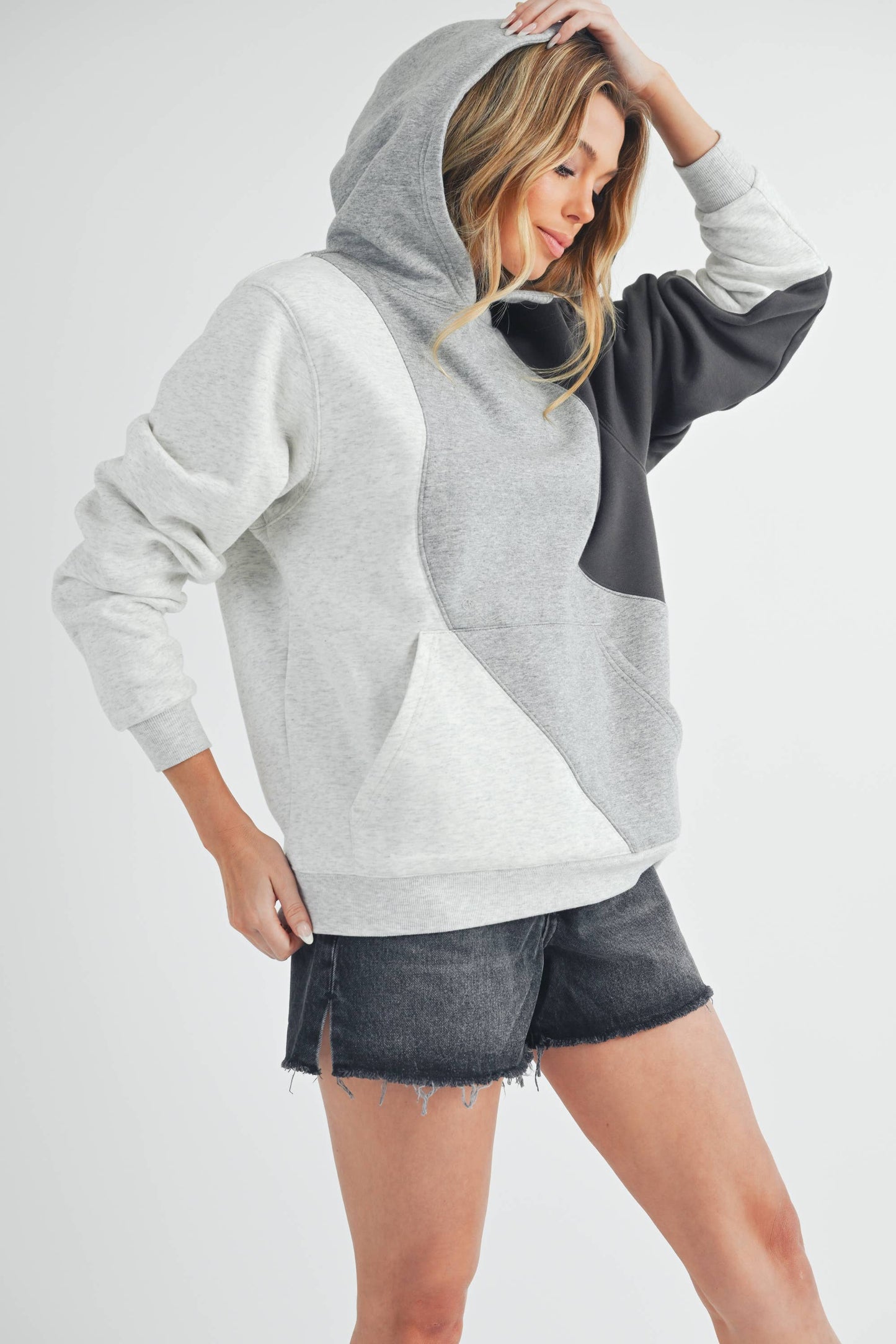 987EK Wavey Hoodie: Gray / Contemporary / M