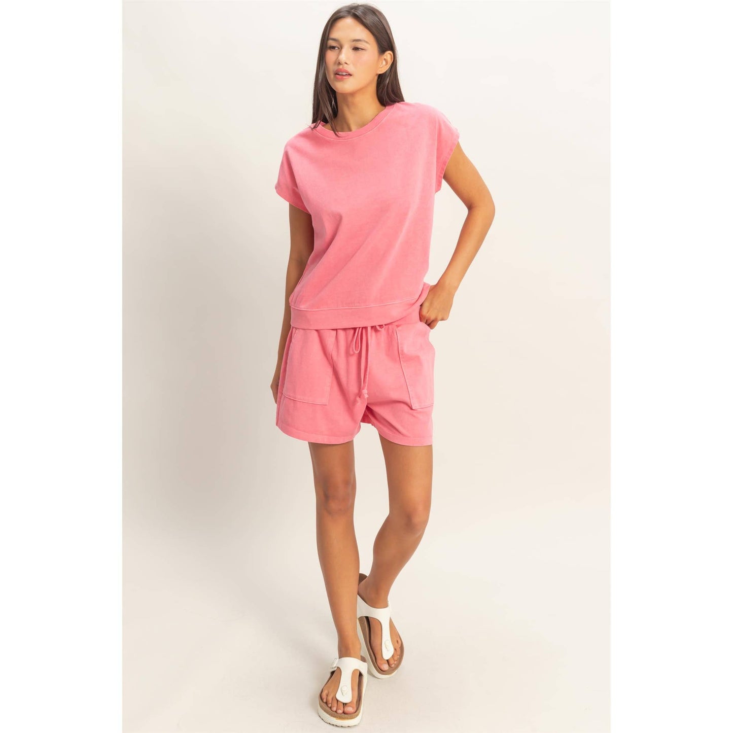 Sleeveless Crew Neck Top and Shorts Set: BLACK / S-M-L(2-2-2)
