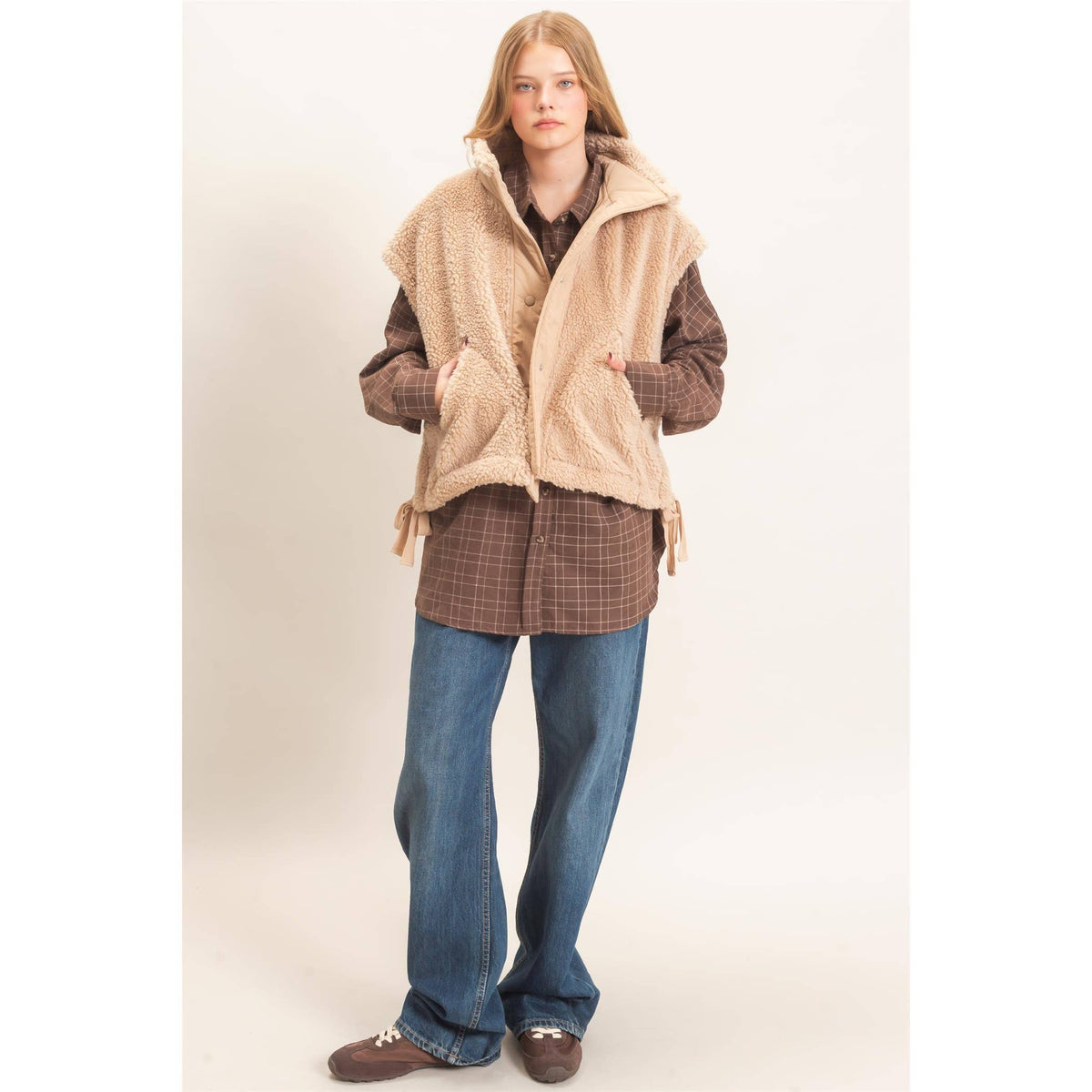 Sherpa Vest With Snap Closure: OLIVE / S-M-L(2-2-2)