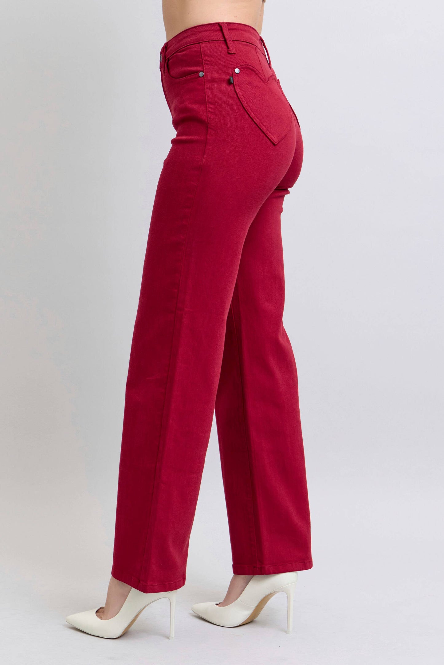 Heart Shaped Back Pockets High Waisted 90's Straight: Scarlet / 0(24)