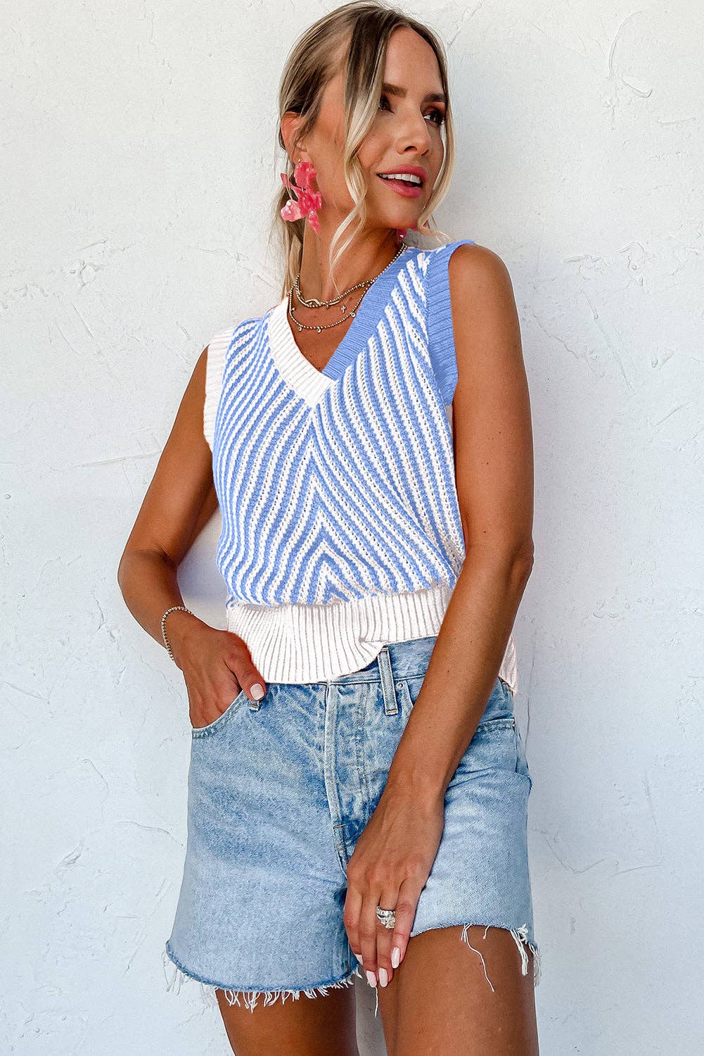 Strawberry Pink Contrast Chevron Knit V Neck Sweater Vest: Strawberry Pink / 100%Viscose / S