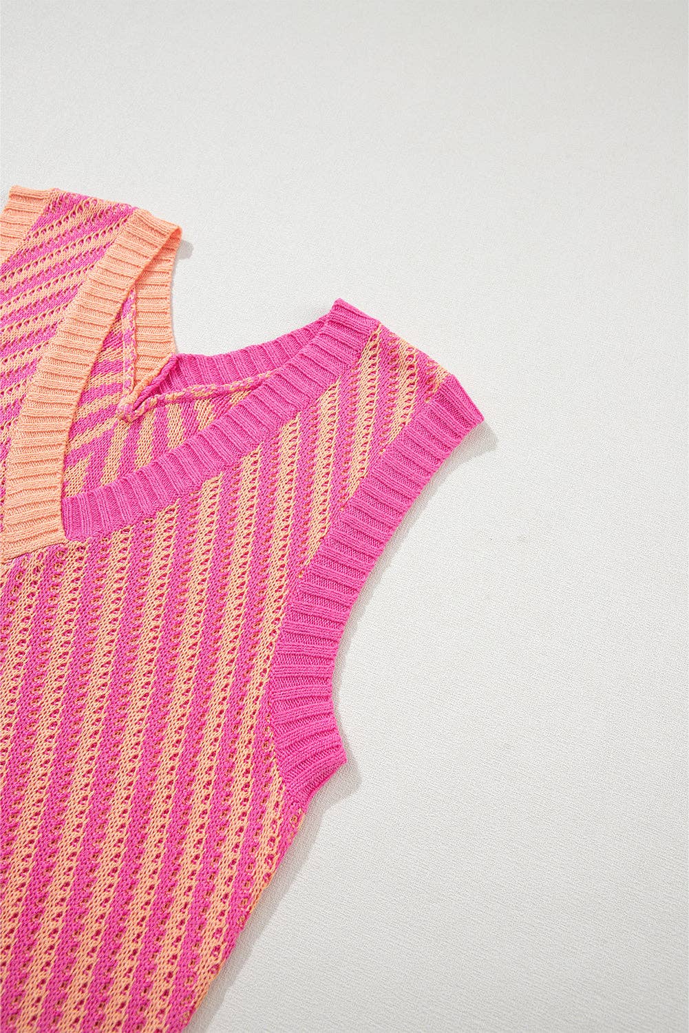 Strawberry Pink Contrast Chevron Knit V Neck Sweater Vest: Strawberry Pink / 100%Viscose / L