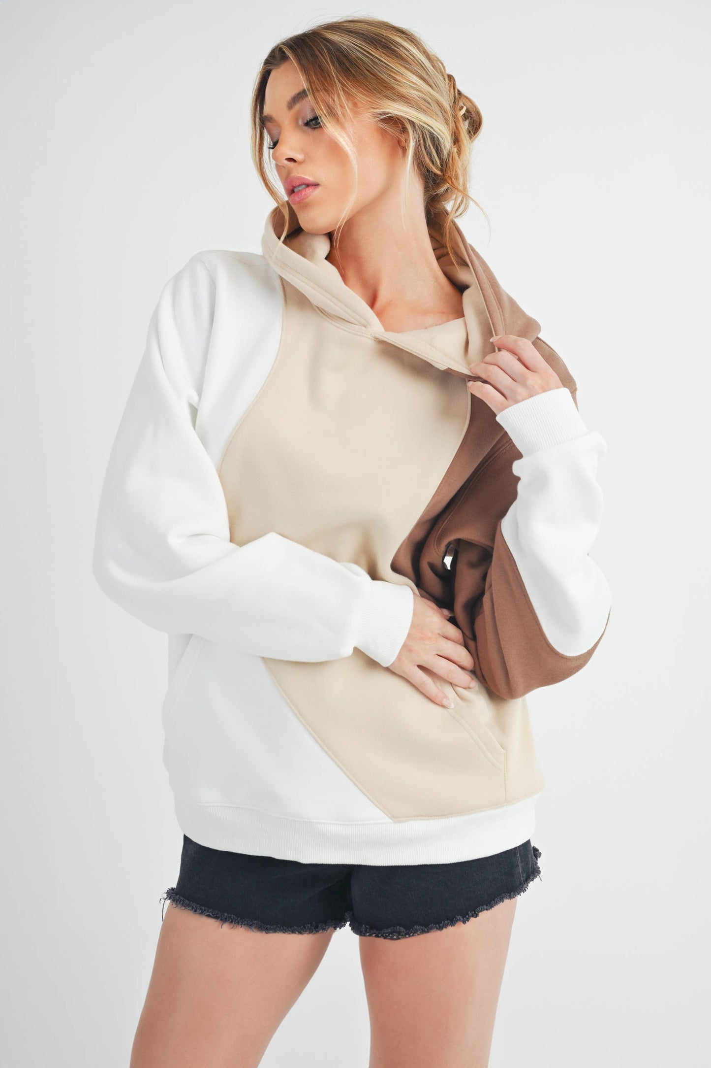 987EK Wavey Hoodie: Gray / Contemporary / M