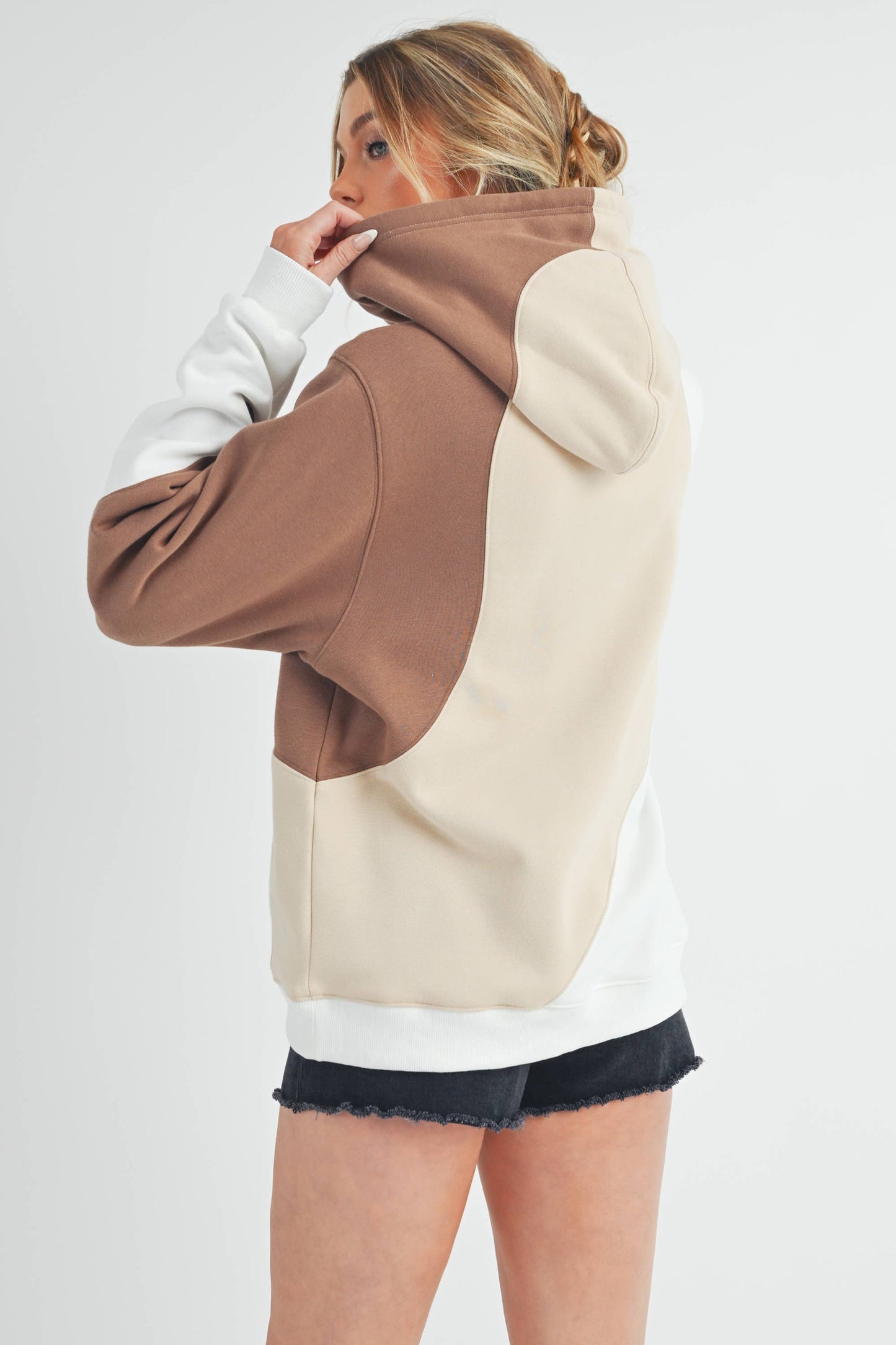 987EK Wavey Hoodie: Gray / Contemporary / M