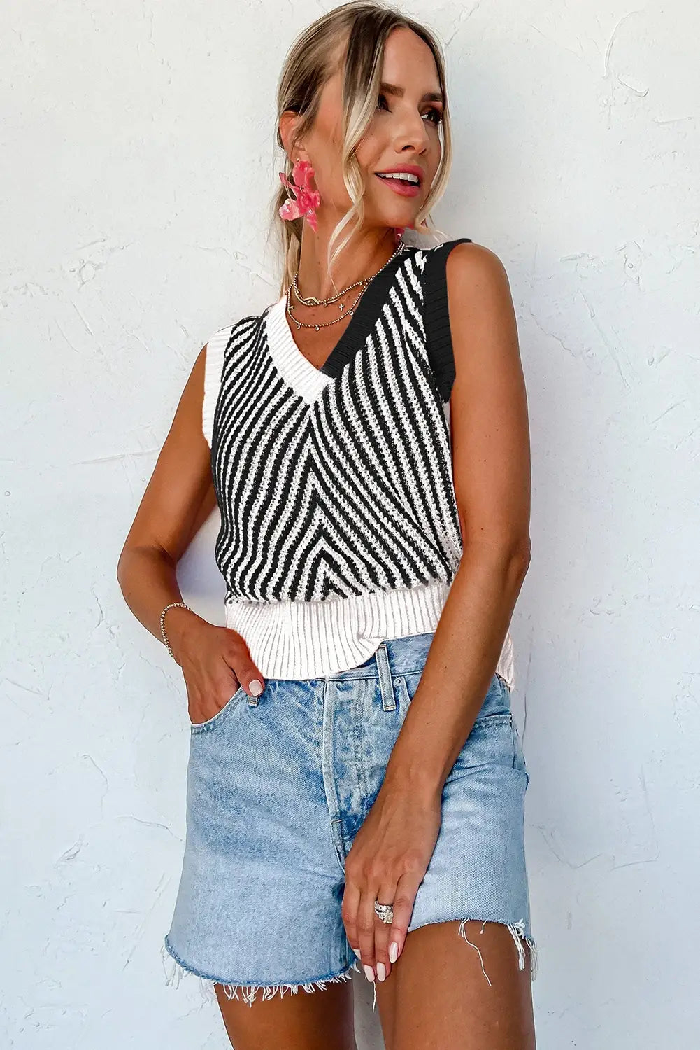 Strawberry Pink Contrast Chevron Knit V Neck Sweater Vest: Strawberry Pink / 100%Viscose / L