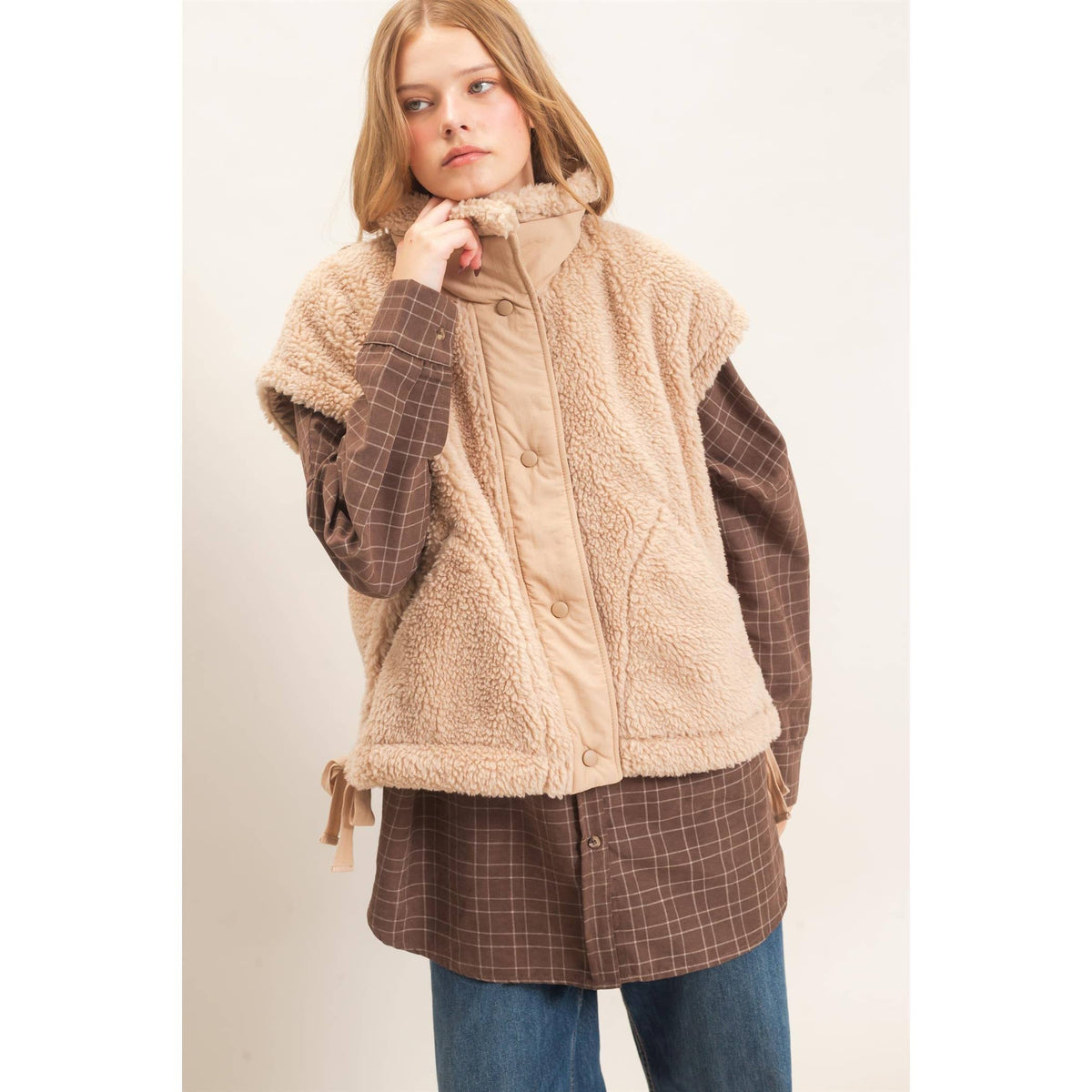 Sherpa Vest With Snap Closure: OLIVE / S-M-L(2-2-2)
